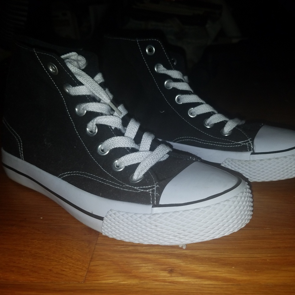 High Top Air Walkers